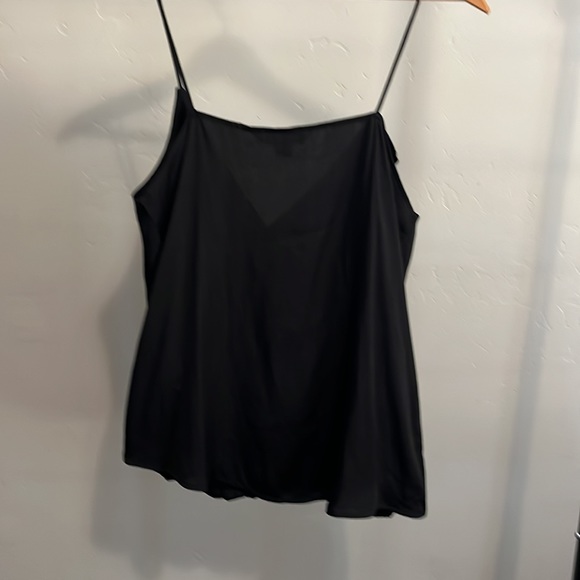 Monogram top - Picture 3 of 3